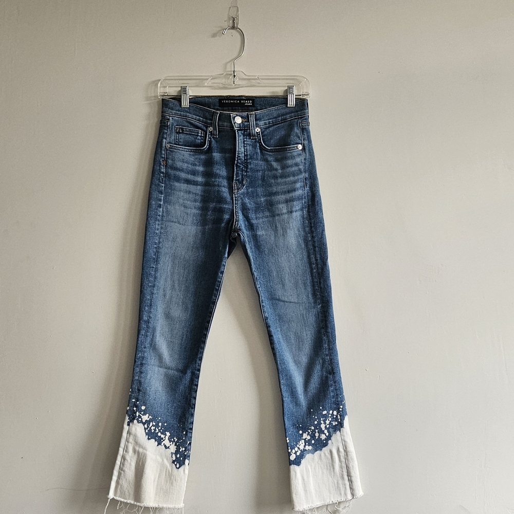 Veronica Beard Carly High-Rise Kick Flare Jeans in a medium wash Size 27 - Picture 2 of 8